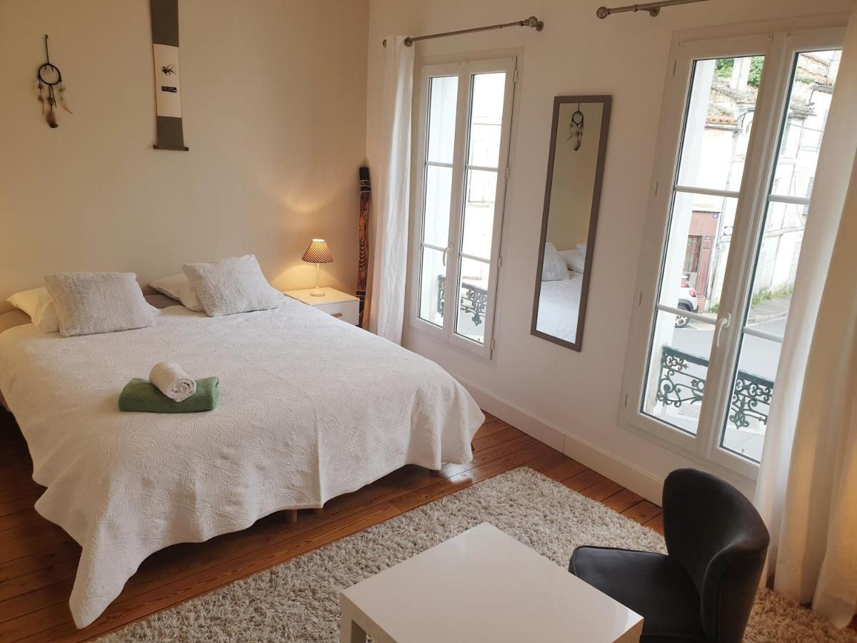 Maison De Ville Confortable Avec Cour Interieure Angoulême Esterno foto
