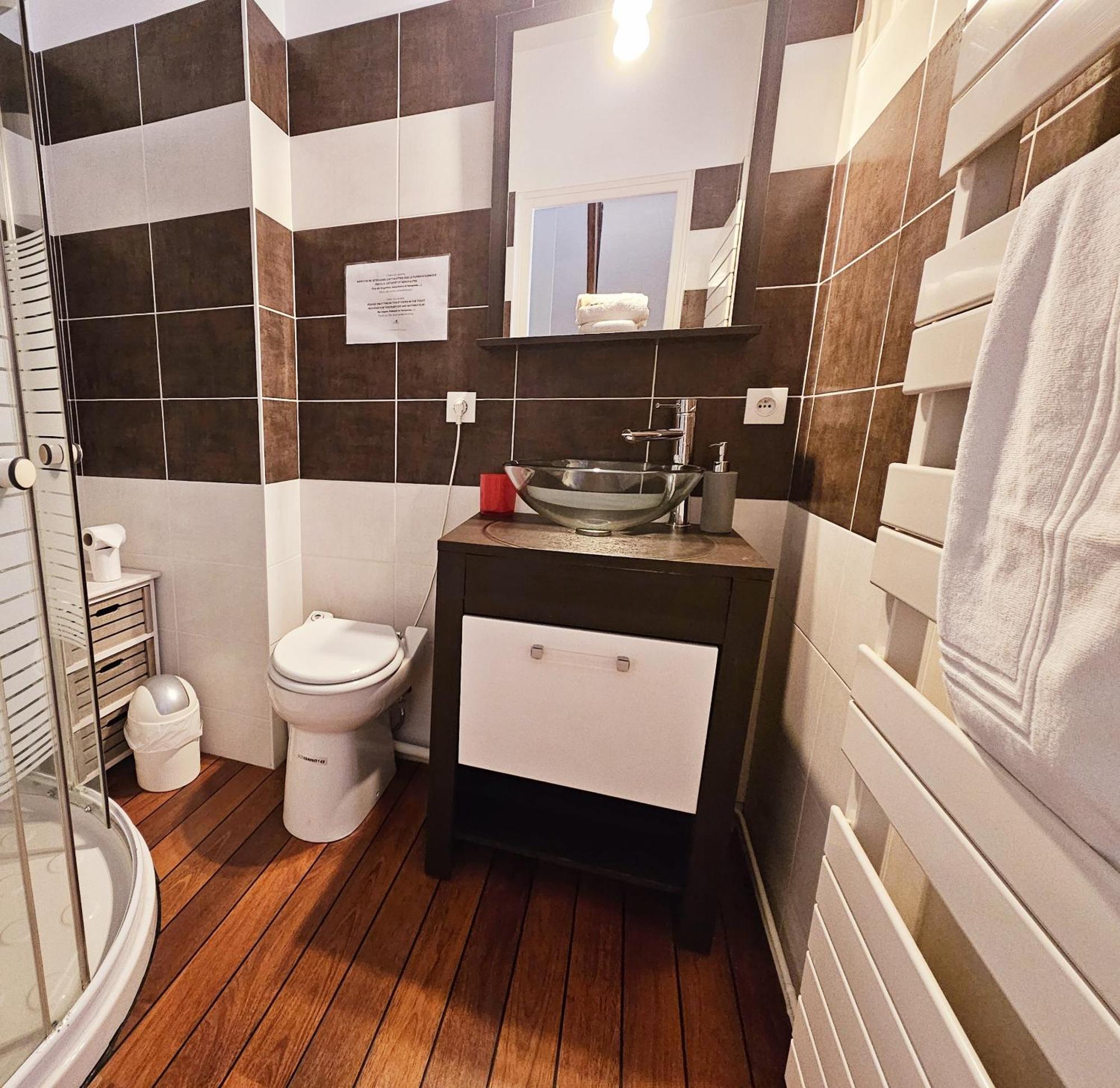 Maison De Ville Confortable Avec Cour Interieure Angoulême Esterno foto